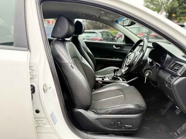 Kia Optima 1.7 Crdi 3 Isg 139 Bhp Black #11