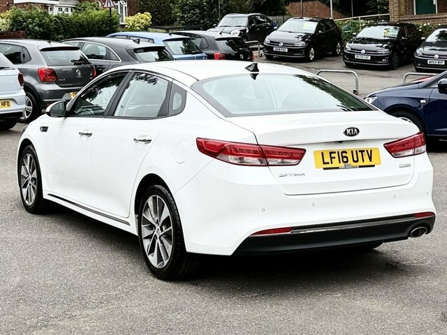 Kia Optima 1.7 Crdi 3 Isg 139 Bhp Black #9