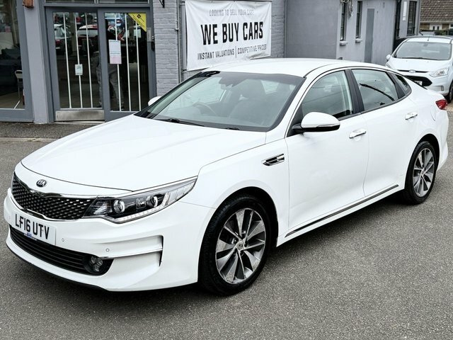 Kia Optima 1.7 Crdi 3 Saloon Euro 6 S S White #3