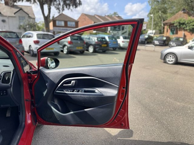 Kia RIO Red #28