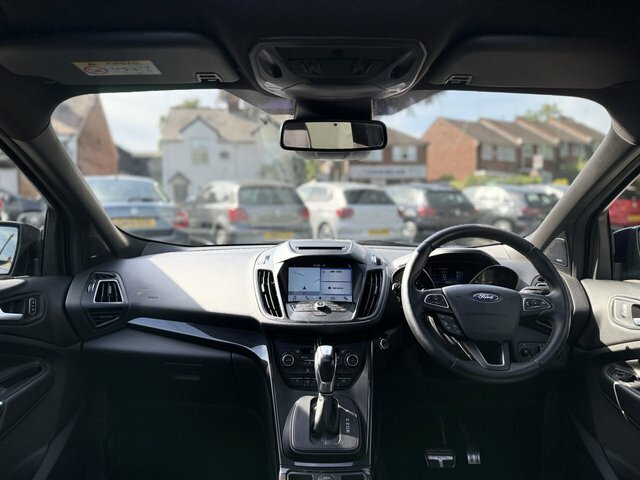 Ford Kuga 1.5 Zetec 118 Bhp Black #10