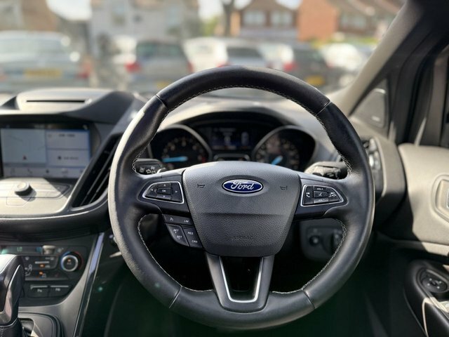 Ford Kuga 1.5 Zetec 118 Bhp Black #47