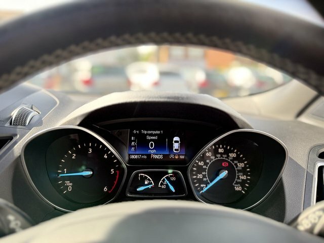 Ford Kuga 1.5 Zetec 118 Bhp Black #45