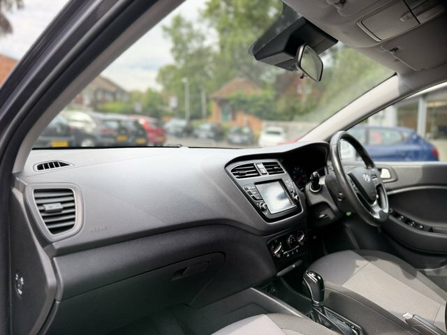 Hyundai I20 Hatchback Blue #40