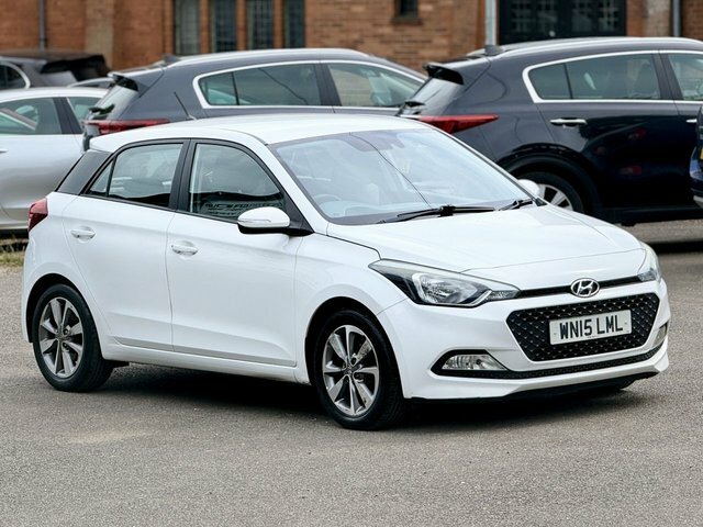 Hyundai I20 1.4 Se Hatchback Euro 6 100 Ps White #2