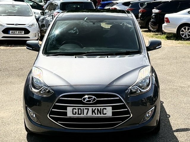Hyundai Ix20 1.4 Blue Drive Premium Nav Hatchback Ma Grey #4