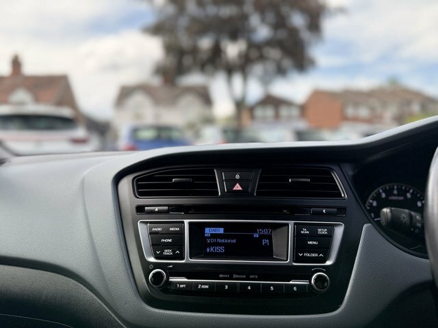 Hyundai I20 1.4 Premium Se 100 Ps Orange #52