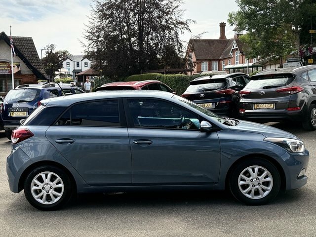 Hyundai I20 1.2 Se Hatchback Euro 6 84 Ps Blue #6