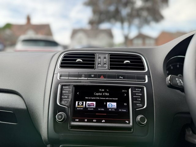 Volkswagen Polo 1.0 Bluemotion Tech Match Euro 6 S S White #51