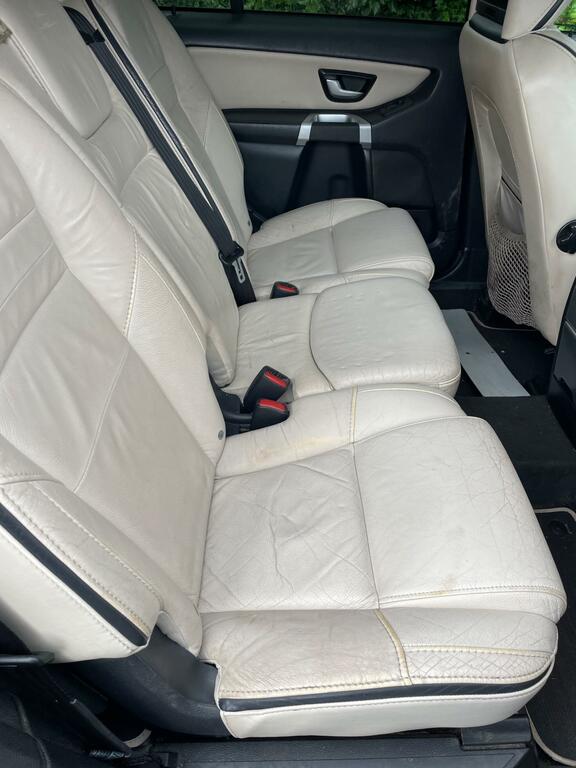 Volvo XC90 Red #19