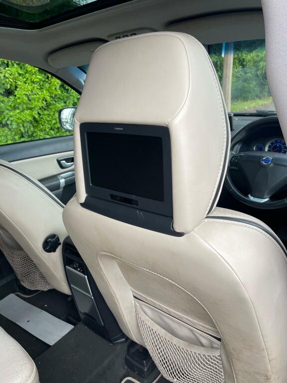 Volvo XC90 Red #17