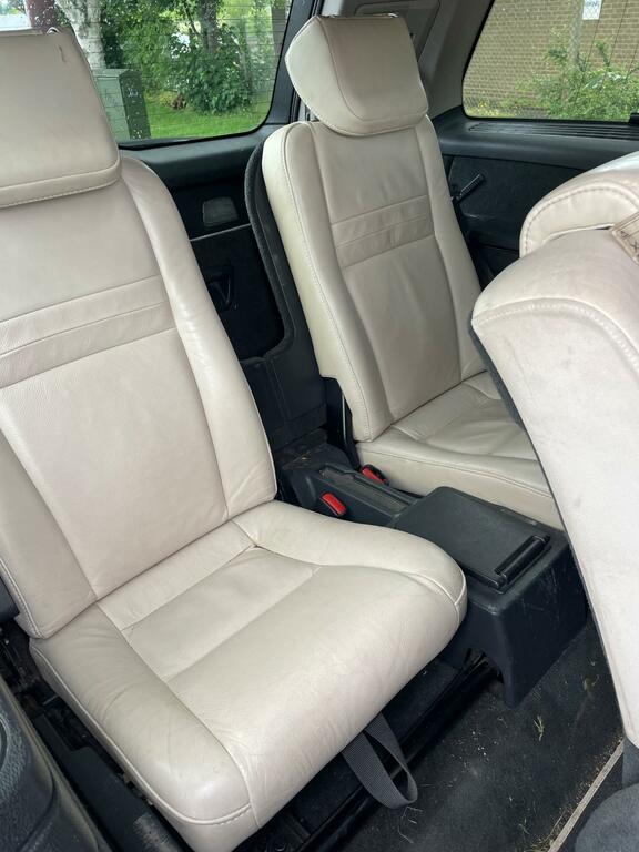 Volvo XC90 Red #18
