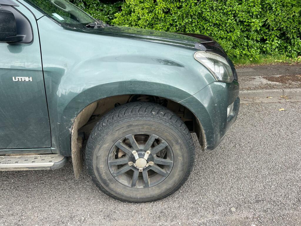 Isuzu D-Max 2.5 Td Eiger Double Cab Pickup 4X4 White #13