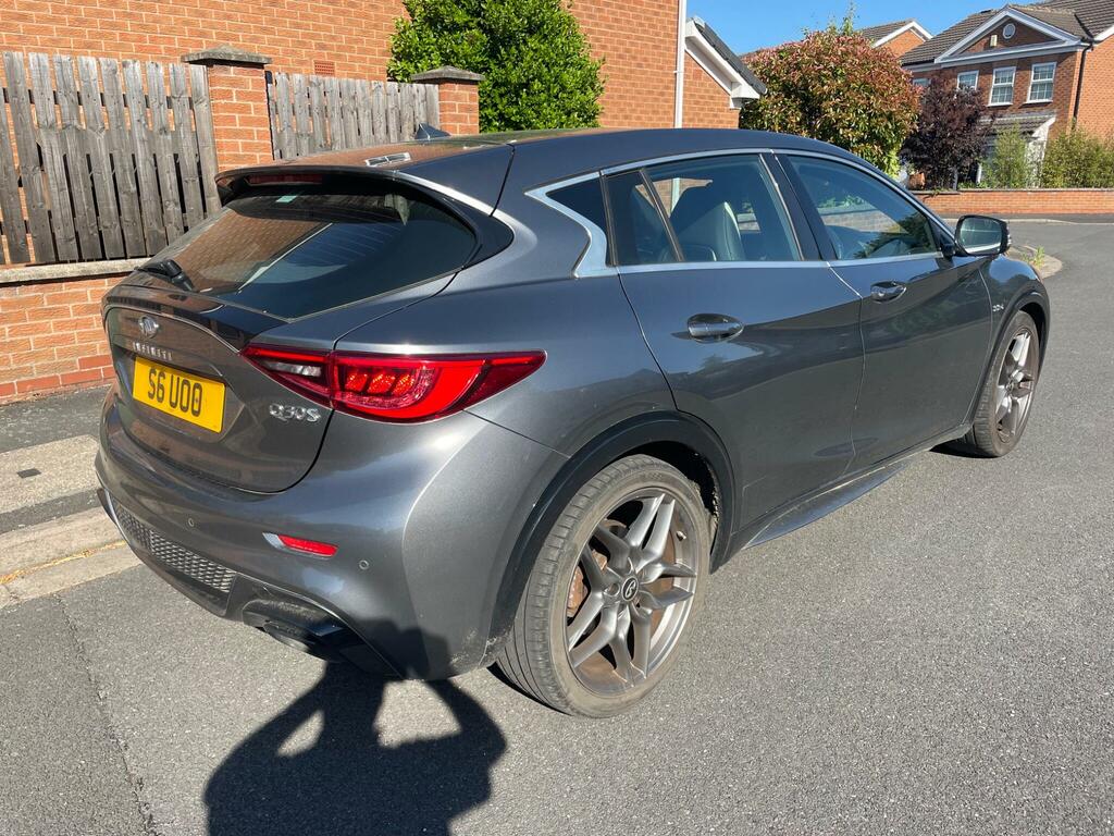Infiniti Q30 Sport Grey #2