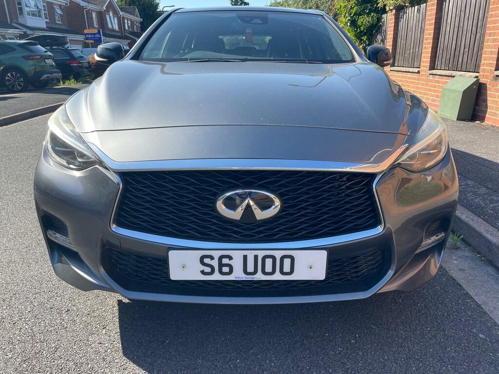 Infiniti Q30 Q30 Se D Black #20
