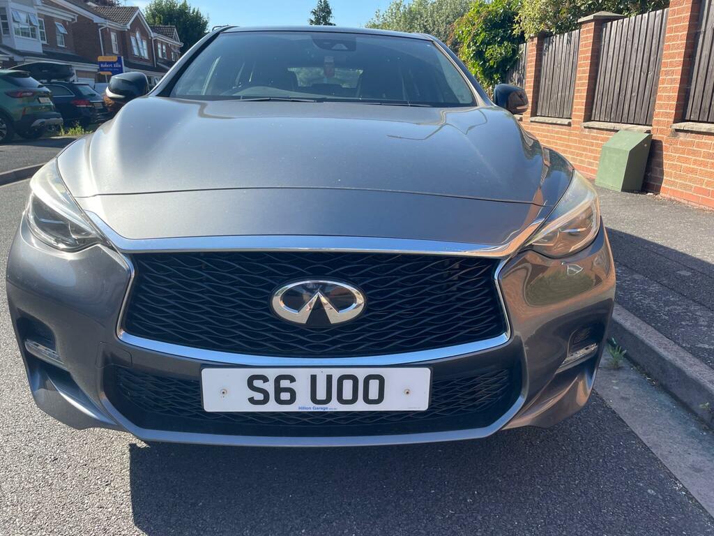 Infiniti Q30 Q30 Se D Black #21