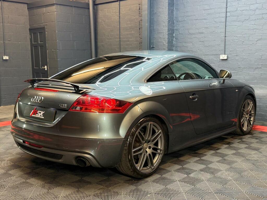 Audi TT Tdi Quattro Black Edition 2-Door White #12