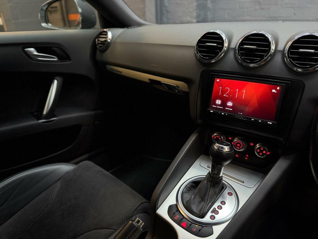Audi TT Tdi Quattro Black Edition 2-Door White #16