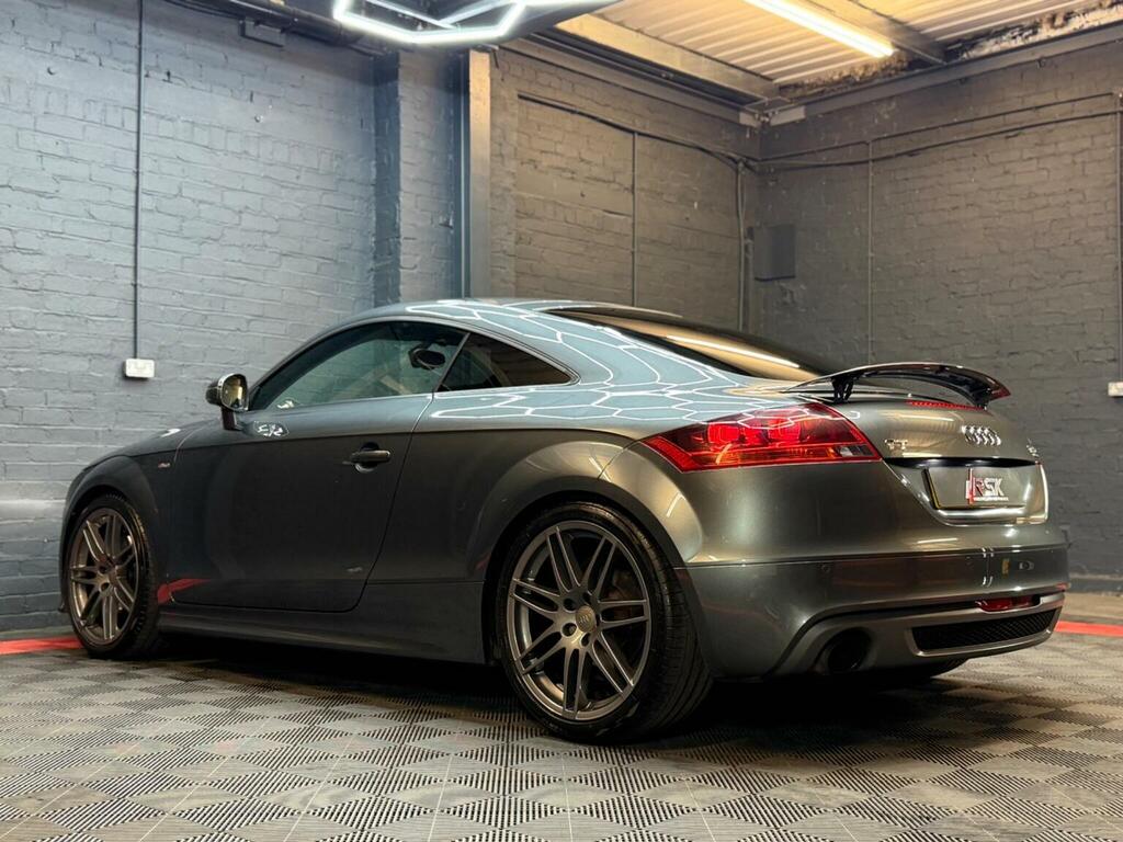 Audi TT Tdi Quattro Black Edition 2-Door White #10
