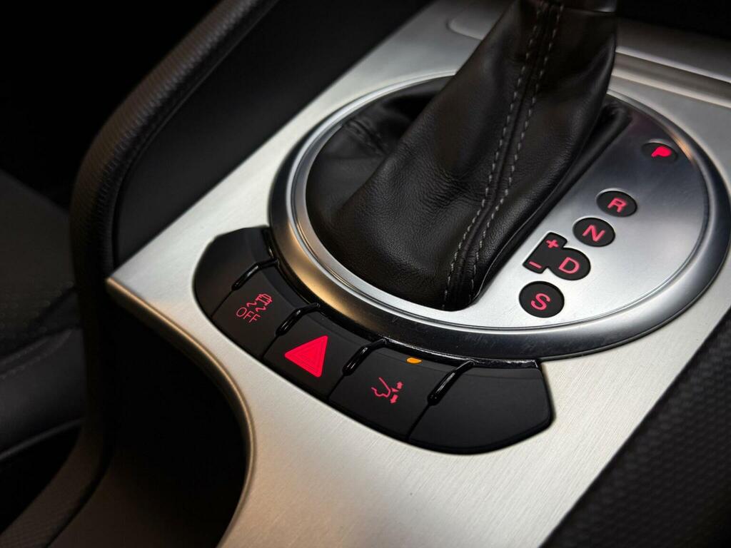Audi TT Tdi Quattro Black Edition 2-Door White #18