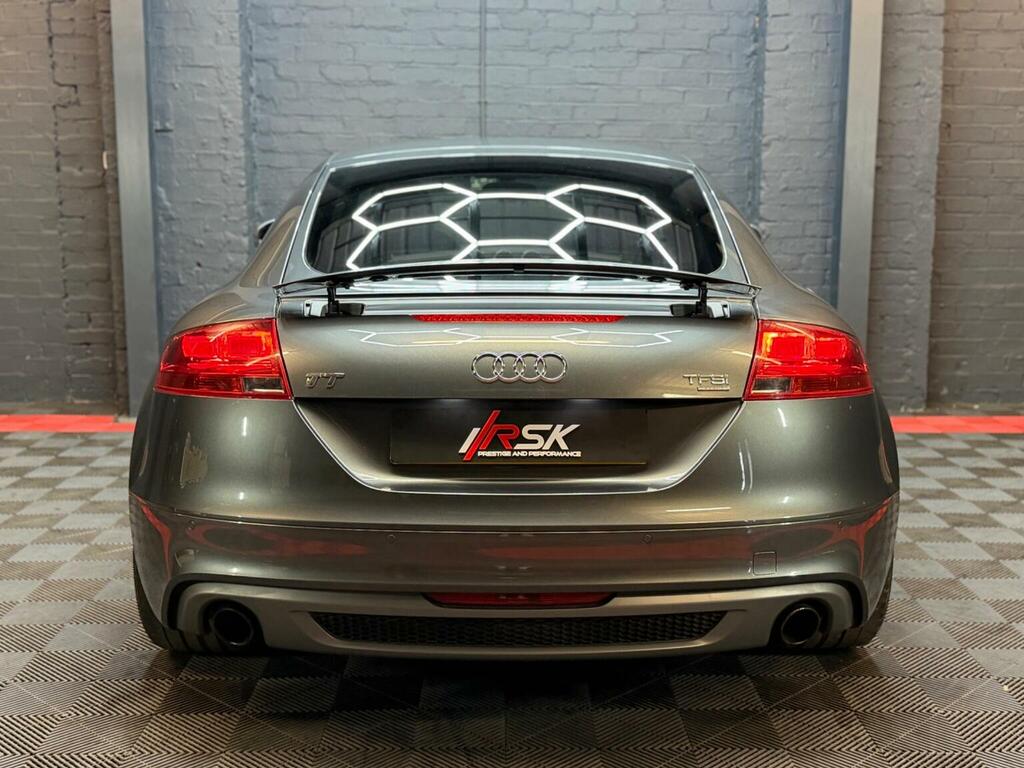 Audi TT Tdi Quattro Black Edition 2-Door White #11