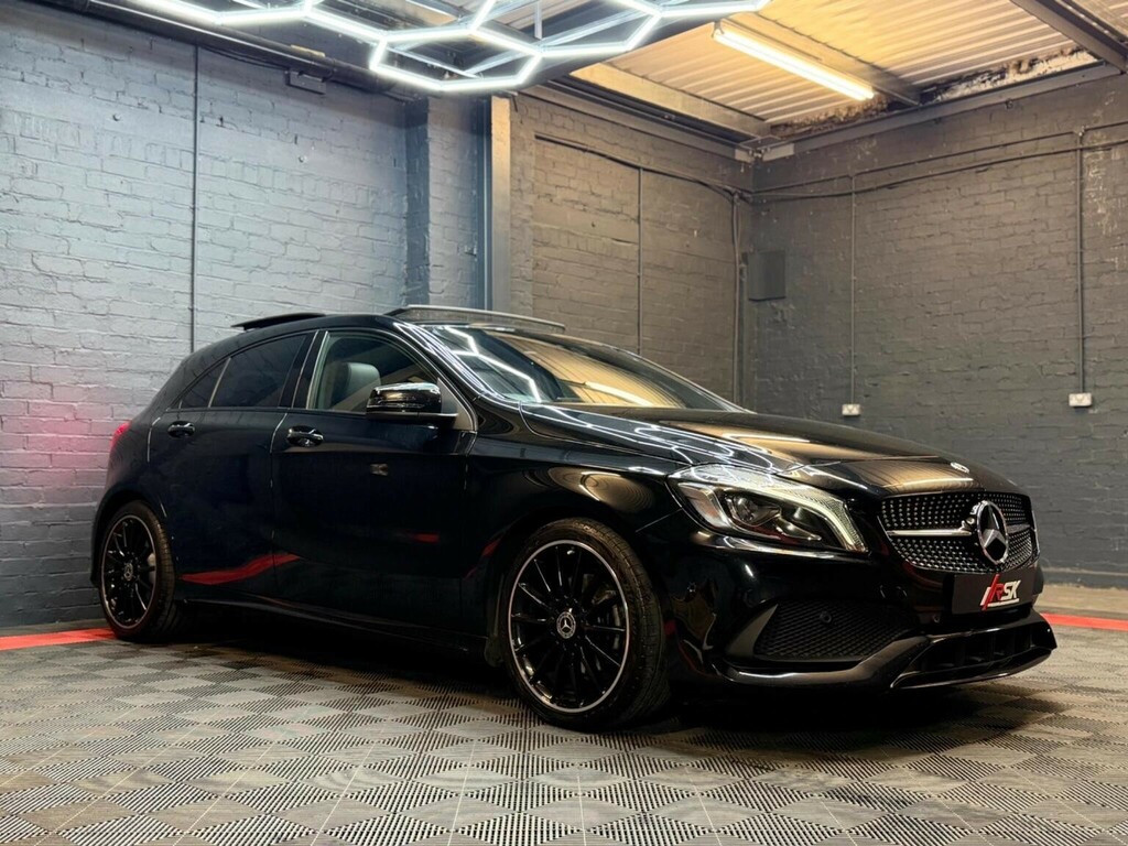 Mercedes-Benz A Class 1.6 A180 Amg Line Premium Plus 7G-dct Euro 6 S Black #4