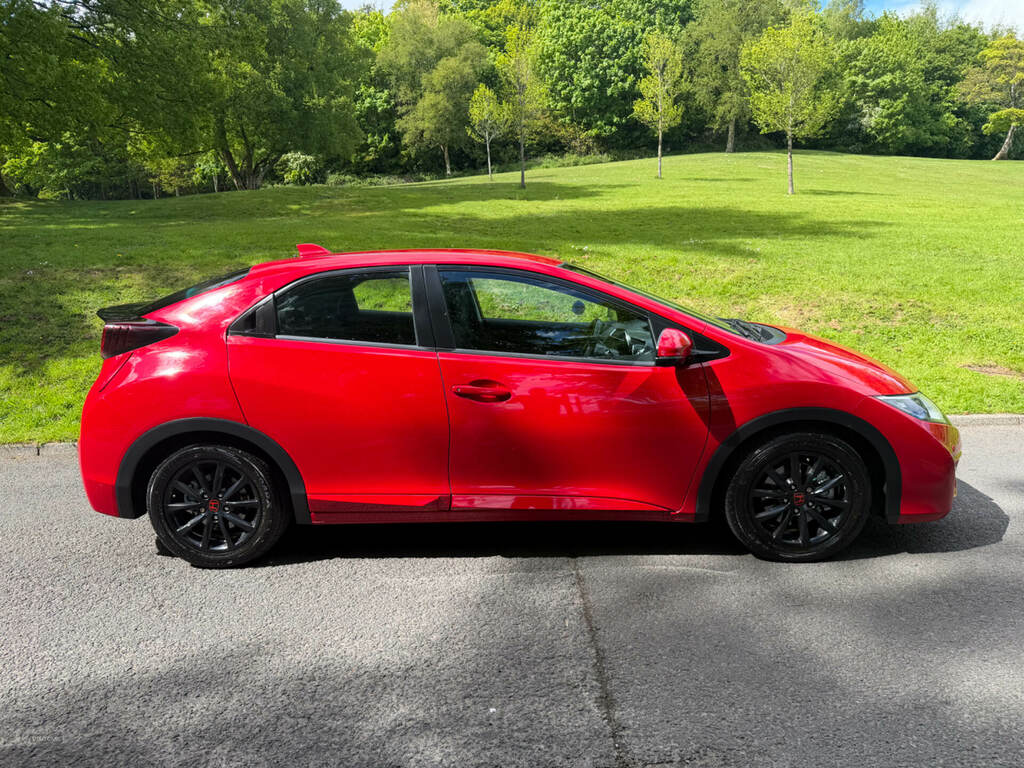 Honda Civic 1.6 I-dtec Se Plus Red #2