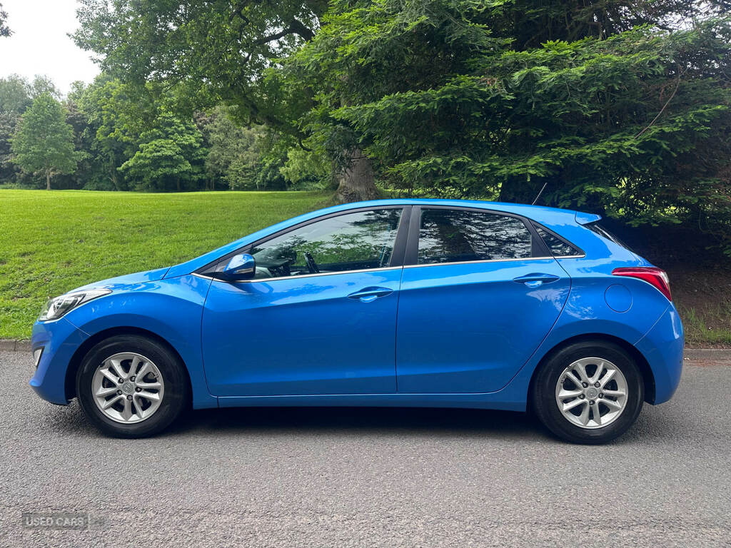 Hyundai I30 1.6 Crdi Blue Drive Se Nav EF66NDD Blue #5