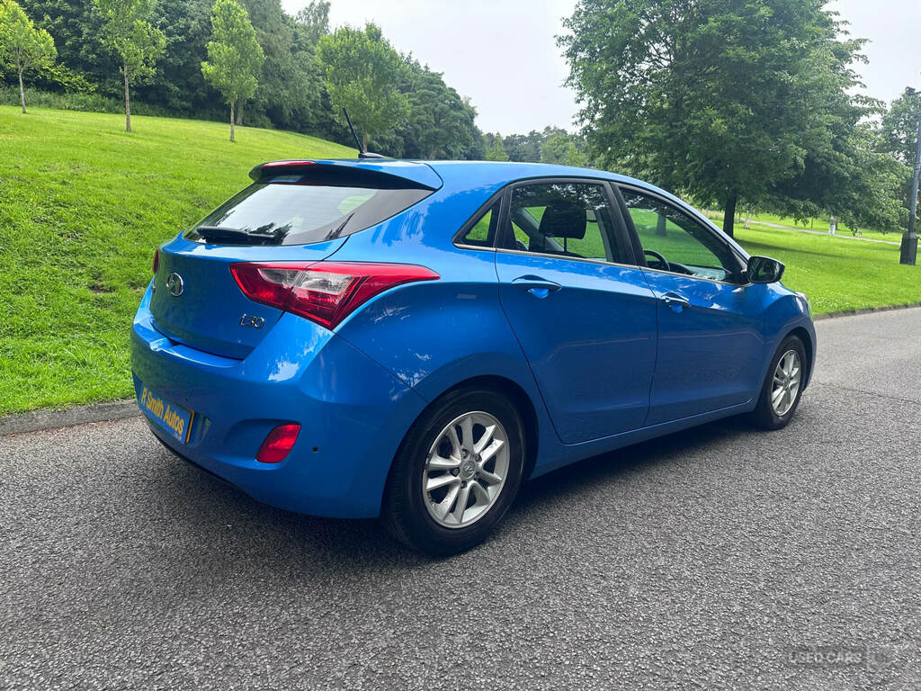 Hyundai I30 1.6 Crdi Blue Drive Se Nav EF66NDD Blue #3