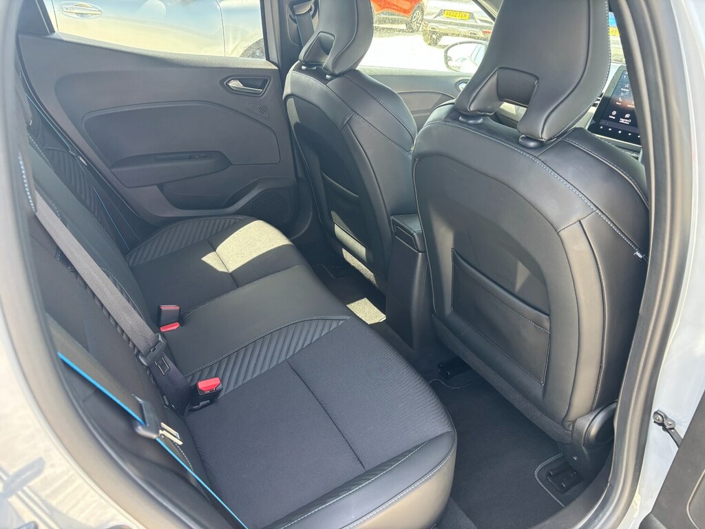 Renault Clio 1.0 Tce 90 Esprit Alpine Grey #4