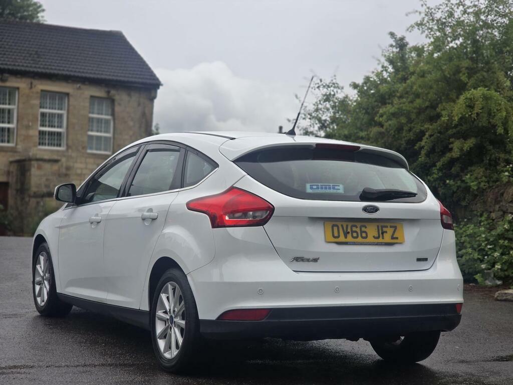 Ford Focus 1.0T Ecoboost Titanium Euro 6 S S OV66JFZ White #3