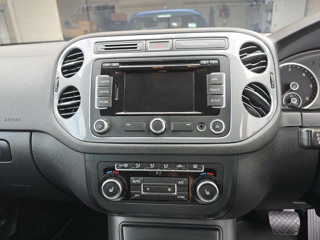 Volkswagen Tiguan 2.0 Tdi Bluemotion Tech Grey #27