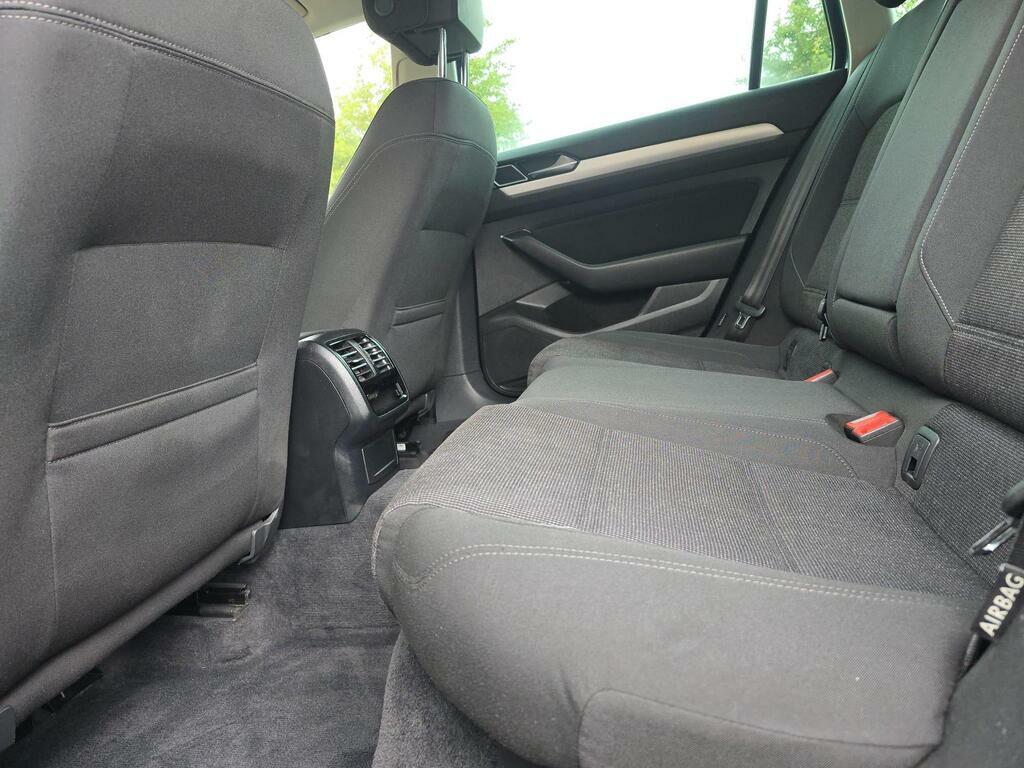 Volkswagen Passat Grey #17
