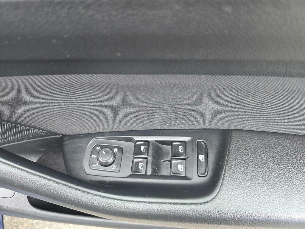 Volkswagen Passat Grey #22