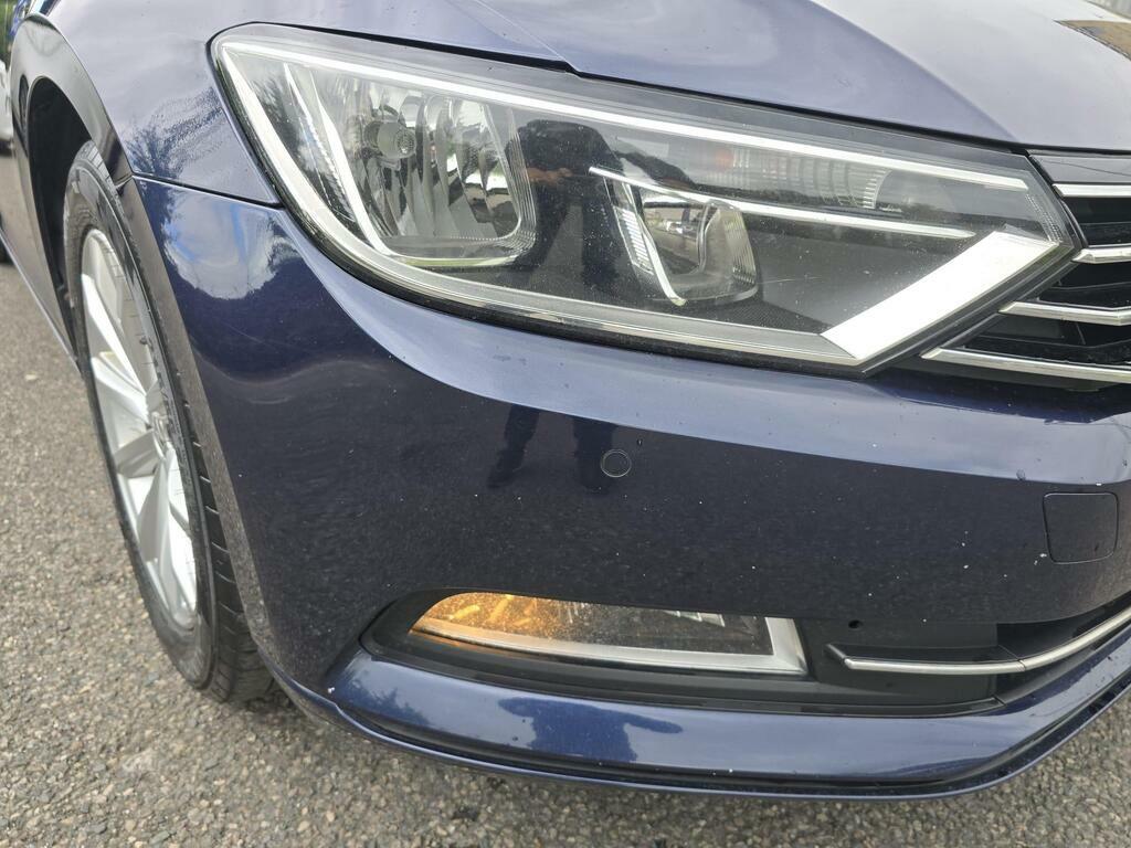 Volkswagen Passat Grey #27