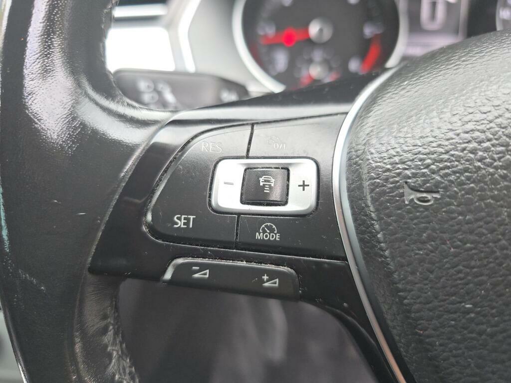 Volkswagen Passat Grey #23