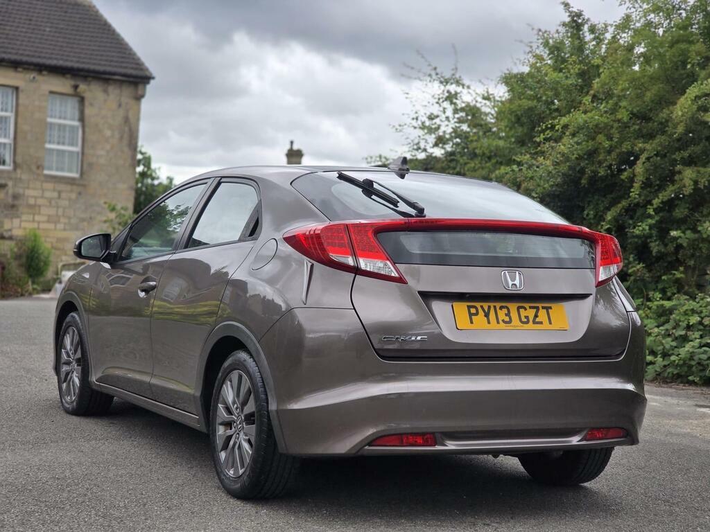 Honda Civic 1.6 I-dtec Es-t Euro 5 S S Brown #3
