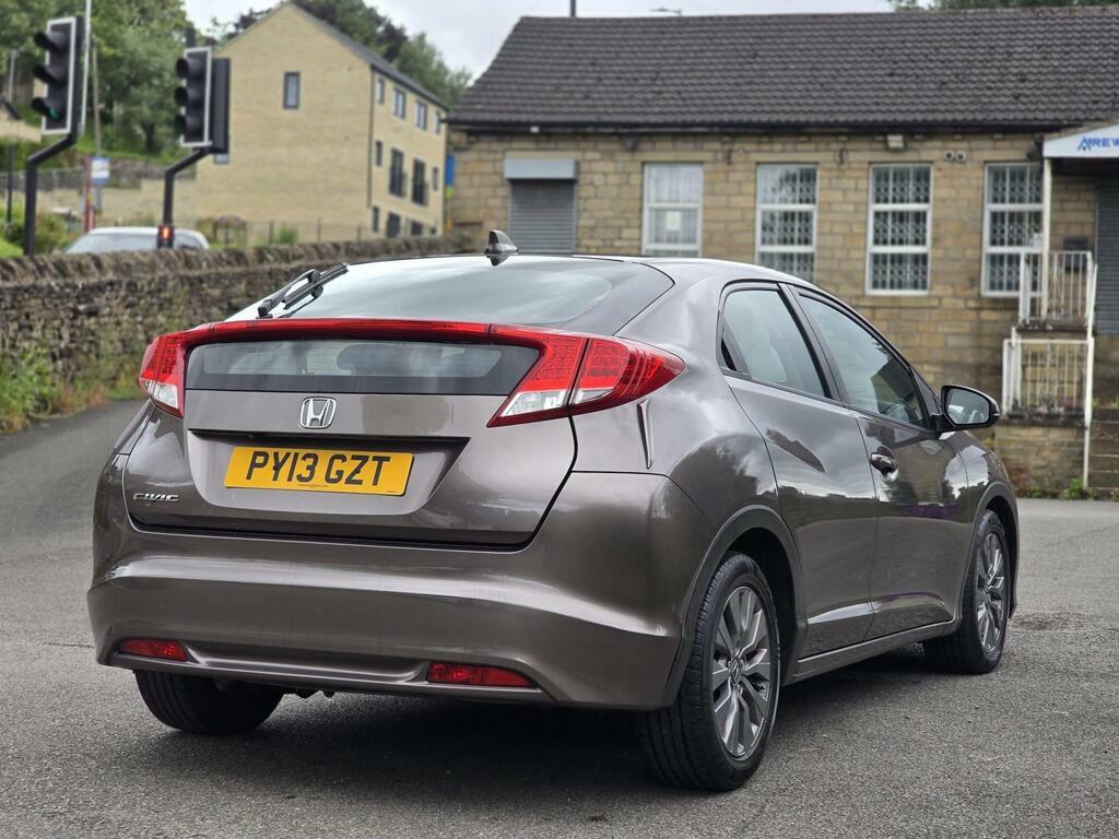Honda Civic 1.6 I-dtec Es-t Euro 5 S S Brown #4