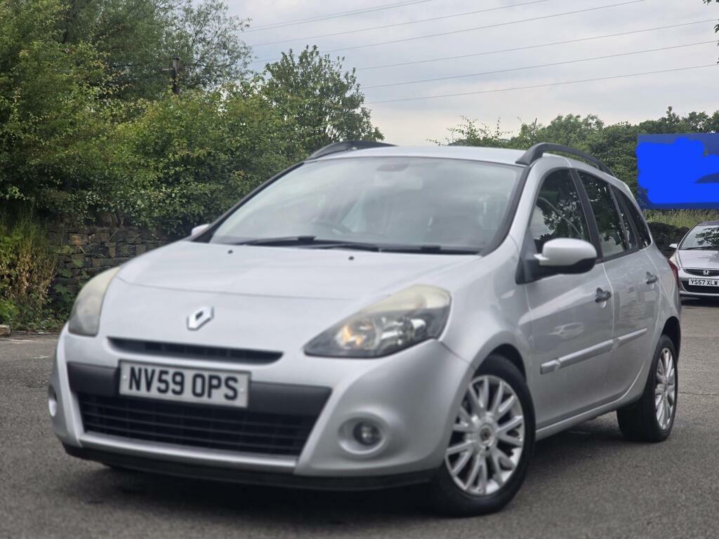 Renault Clio 1.2 Dynamique Sport Tourer Silver #2