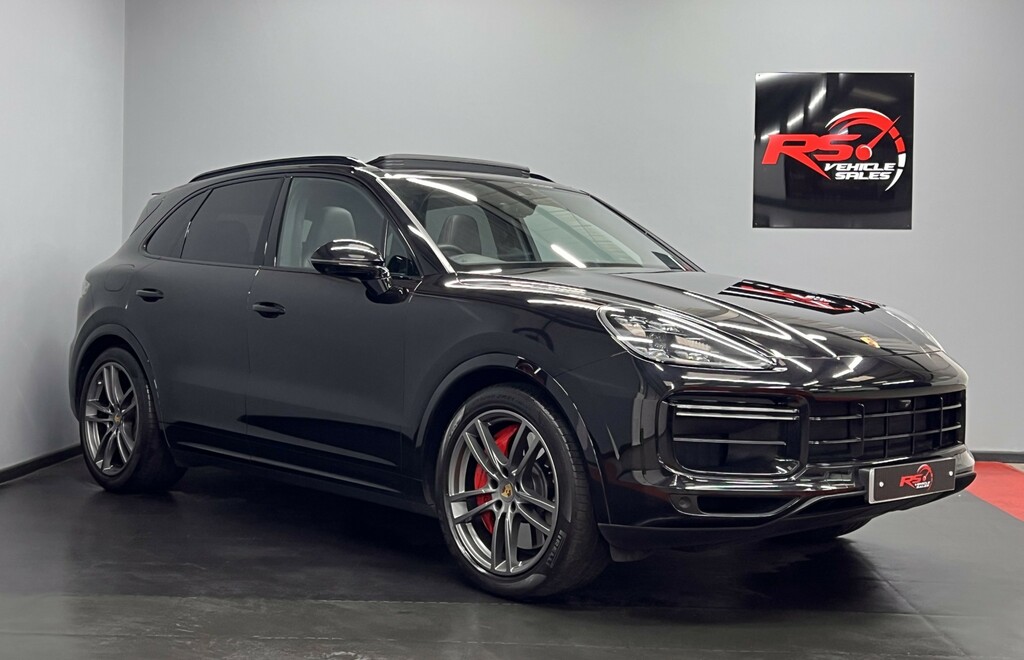 Porsche Cayenne Suv 4.0T V8 Turbo Suv Tiptronics 4Wd Eu Black