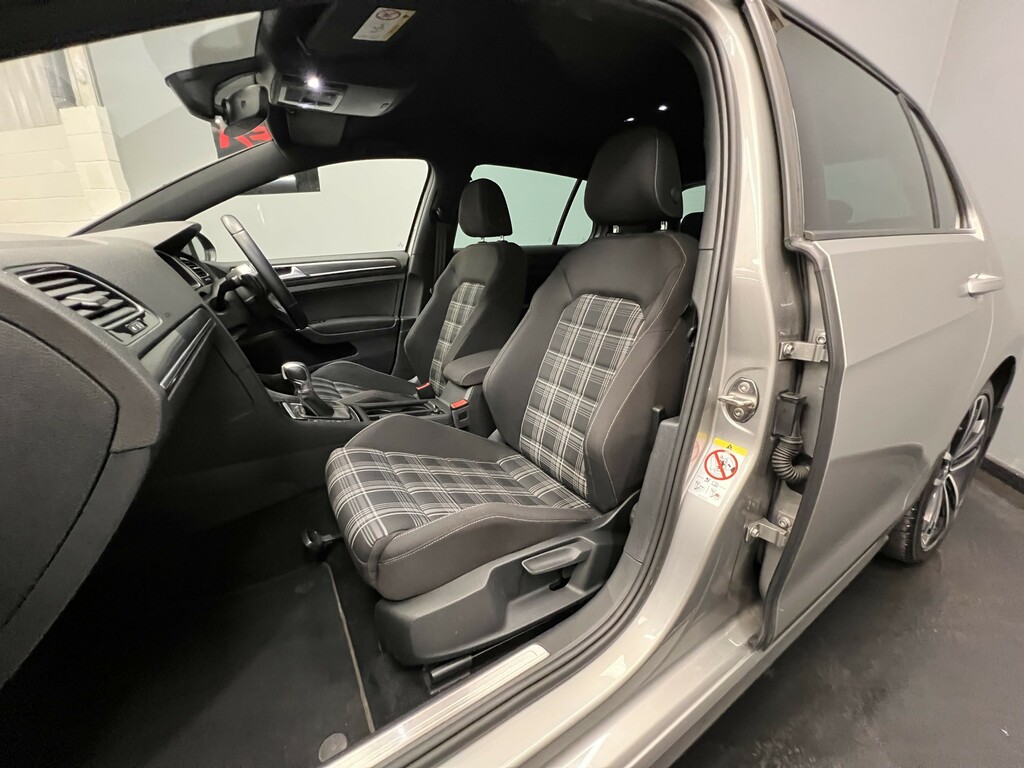 Volkswagen Golf Hatchback 2.0 Tdi Gtd Hatchback Dsg Eur MW04BPW Silver #4