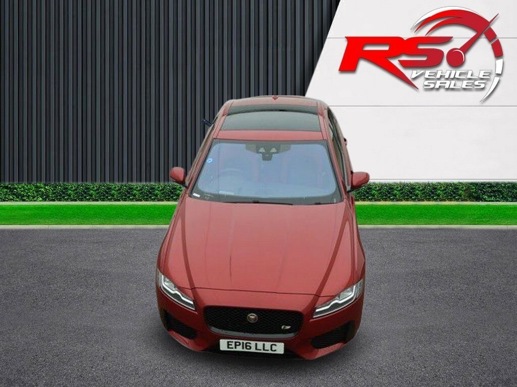 Jaguar XF 3.0 V6 S Saloon Euro 6 Ss 380 Red #5