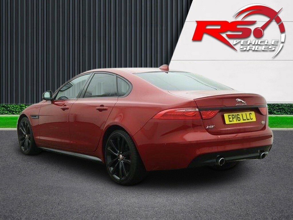 Jaguar XF 3.0 V6 S Saloon Euro 6 Ss 380 Red #2