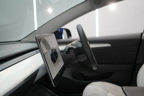 Tesla Model 3 Dual Motor Long Range Grey #18