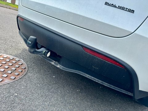 Tesla Model Y Long Range Awd  #4