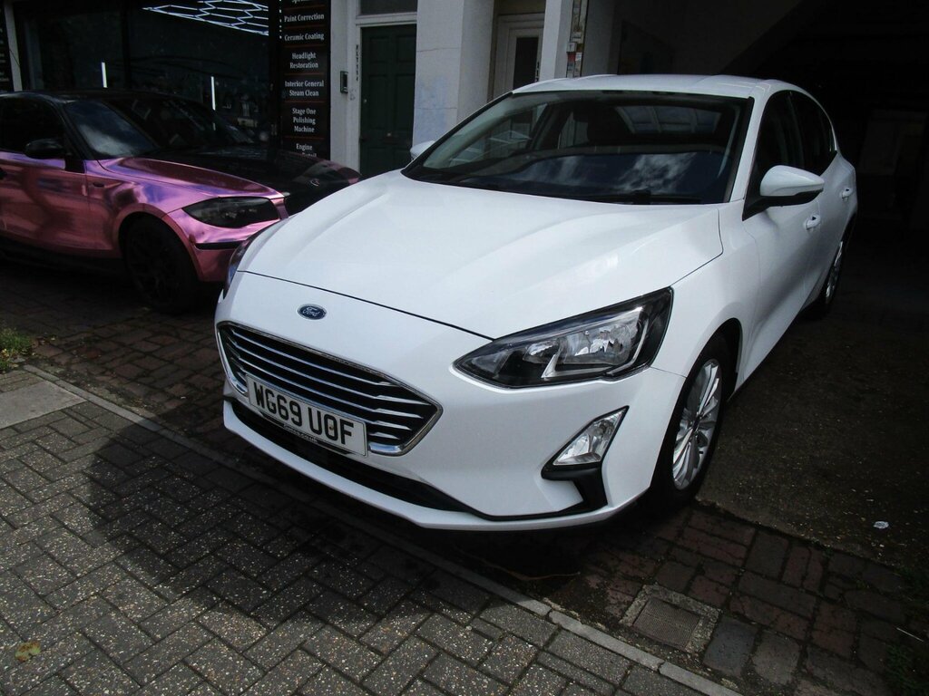 Ford Focus 1.0T Ecoboost Titanium Euro 6 Ss WG69UOF White #2