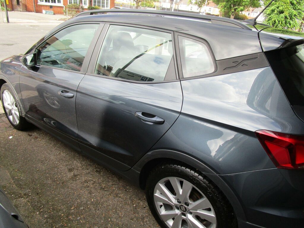 Seat Arona 1.0 Tsi Se Technology Dsg Euro 6 Ss DG70EJY Grey #2