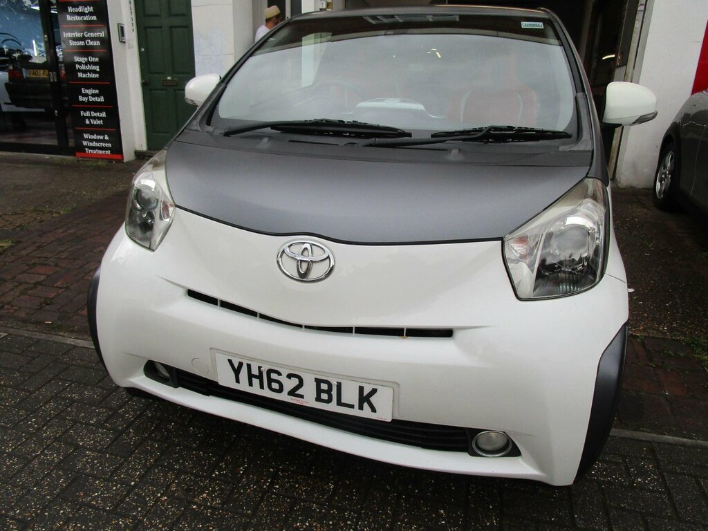 Toyota IQ 1.0 Vvt-i 2 Multidrive Euro 5 White #3