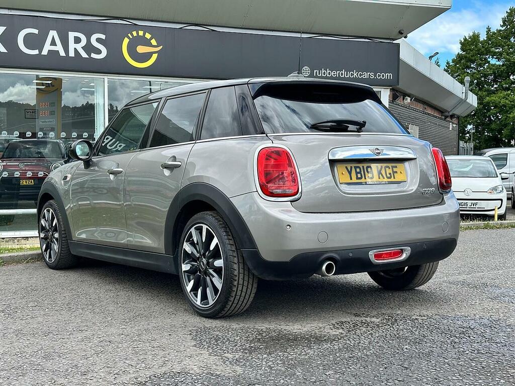 Mini Hatch 1.5 Cooper Exclusive Hatchback E YB19KGF Silver #4