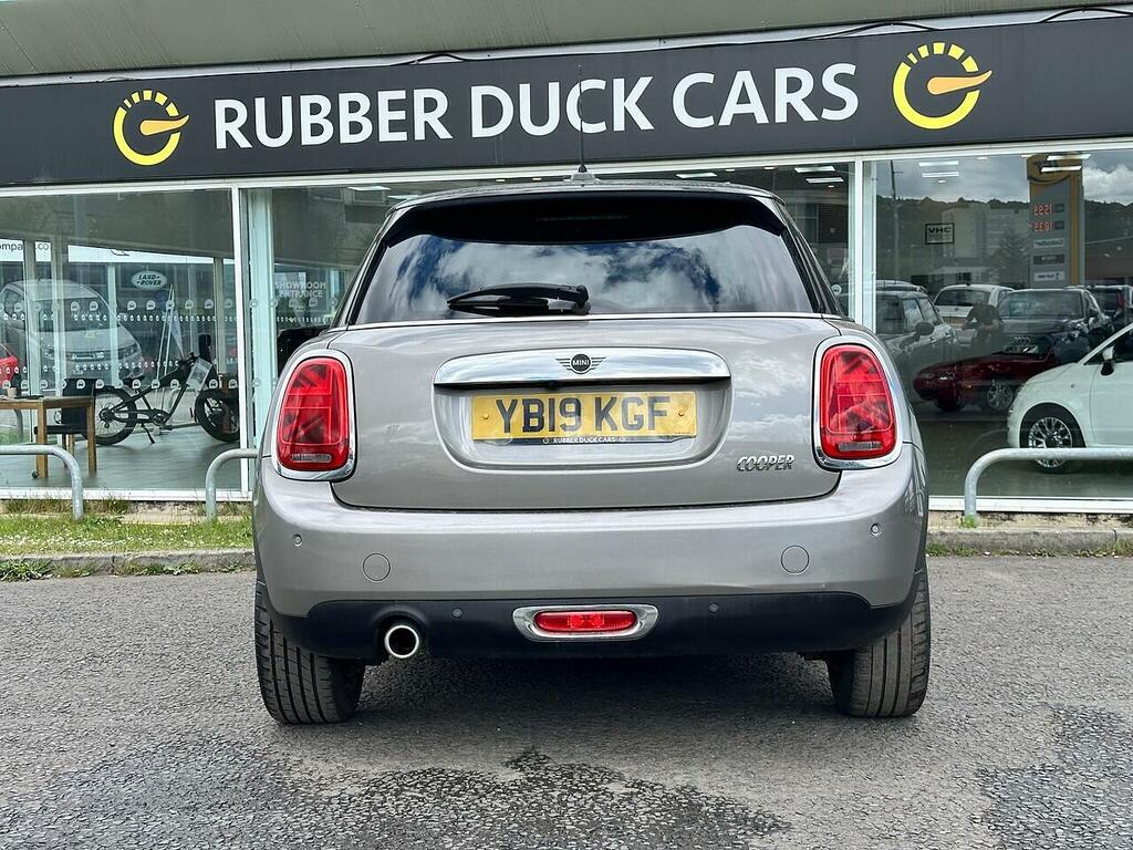 Mini Hatch 1.5 Cooper Exclusive Hatchback E YB19KGF Silver #6